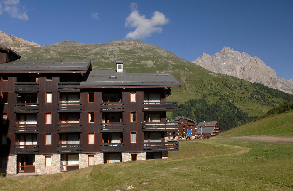 Résidence Odalys Le Hameau du Mottaret Méribel Esterno foto