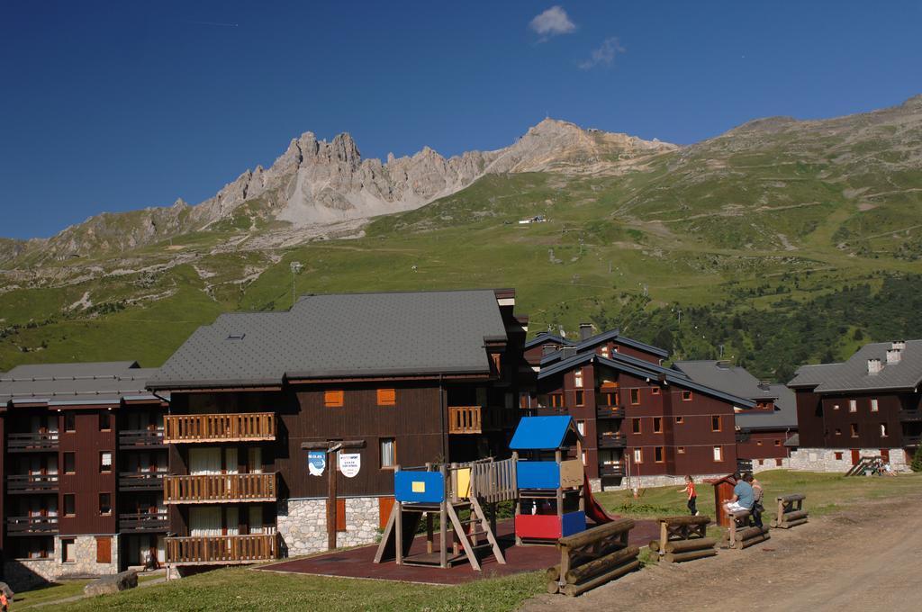 Résidence Odalys Le Hameau du Mottaret Méribel Esterno foto