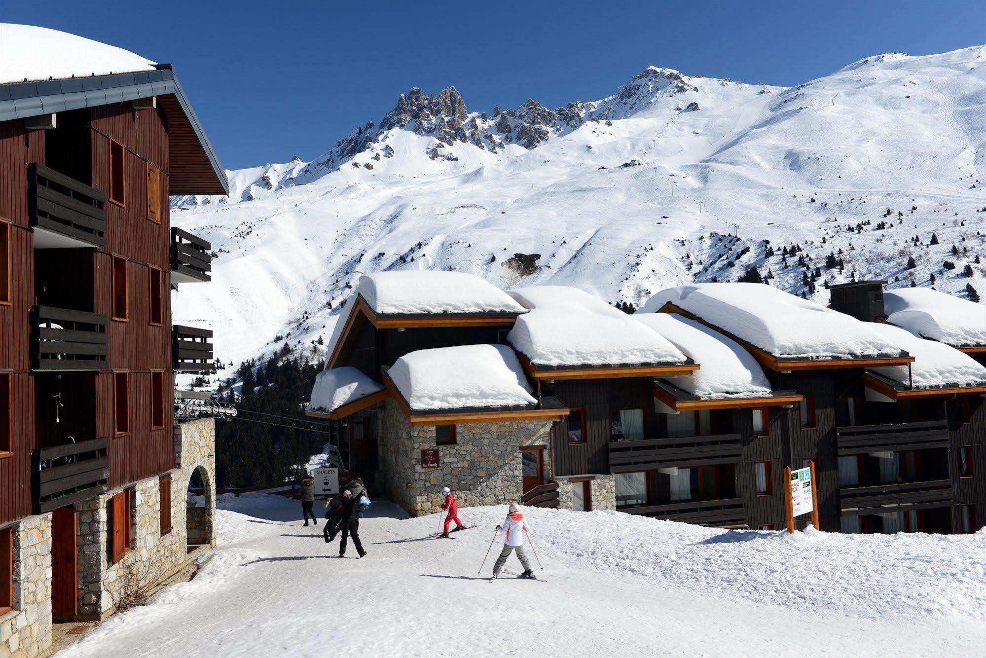 Résidence Odalys Le Hameau du Mottaret Méribel Esterno foto