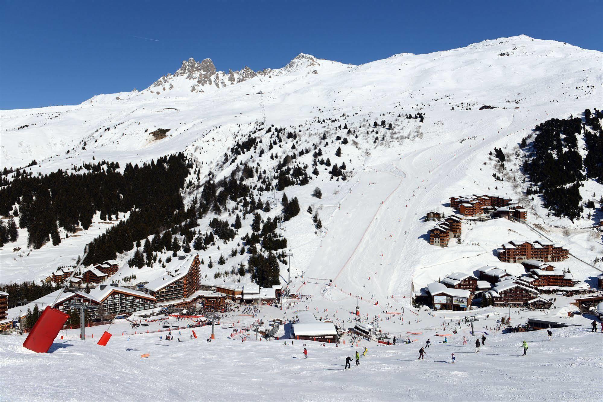 Résidence Odalys Le Hameau du Mottaret Méribel Esterno foto
